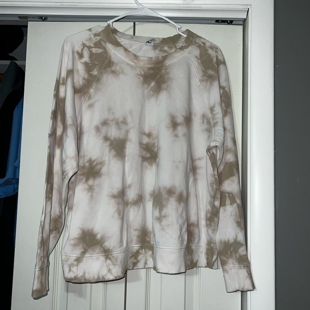 Old Navy tie dyed sweatshirt
